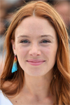 Laetitia Dosch filmy, zdjęcia, biografia, filmografia | Kinomaniak.pl