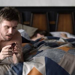 Test na miłość/ Permission(2017) - zdjęcia, fotki | Kinomaniak.pl