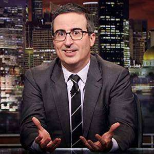 Przegląd tygodnia: wieczór z johnem oliverem/ Last week tonight with john oliver(2014) - zdjęcia, fotki | Kinomaniak.pl