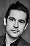 Jason Ralph filmy, zdjęcia, biografia, filmografia | Kinomaniak.pl